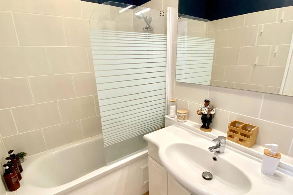 Joli T2 En Centre-Ville Lorient Avec Balcon Cosy Eksteriør billede